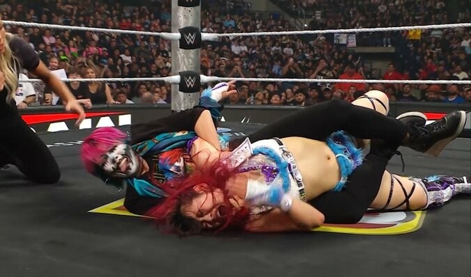 【写真・画像】　1枚目