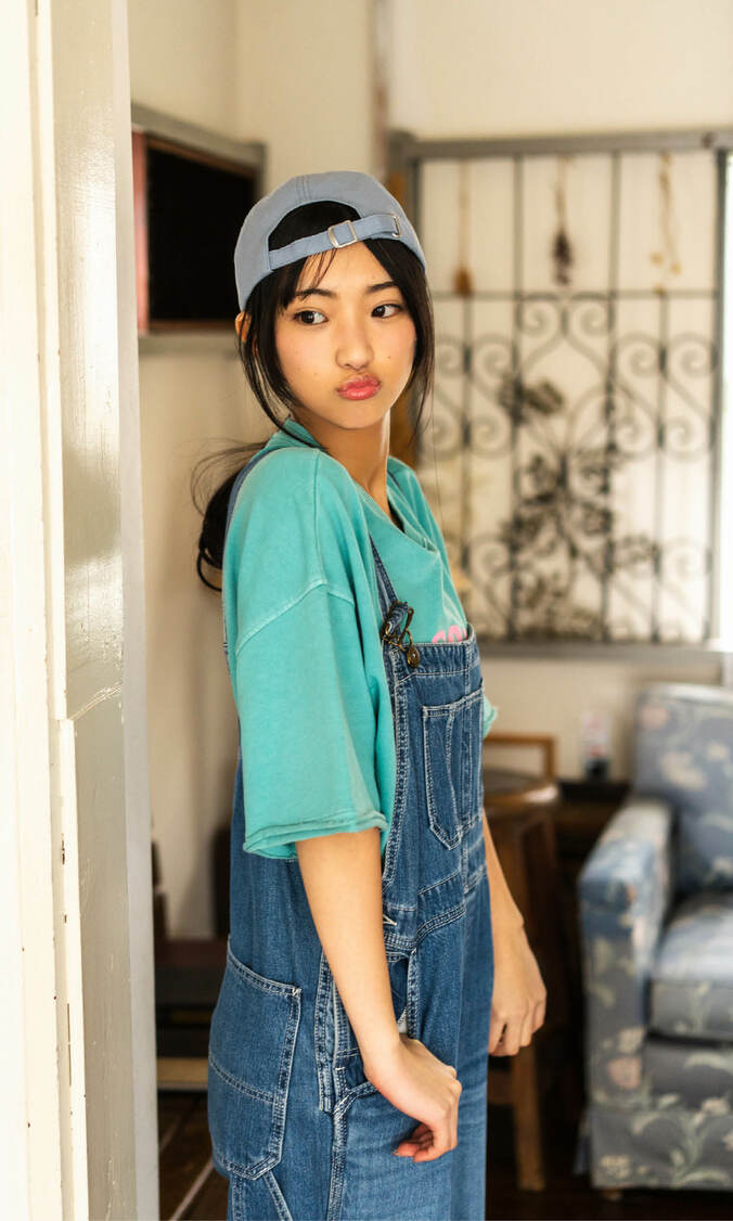 小嶌こゆき（C）栗山秀作／集英社