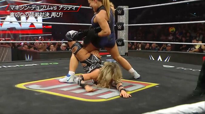 覚醒した美女レスラー、気合の“セクシー所作” 第2形態も元師匠の猛攻に悶絶タップアウト 5枚目