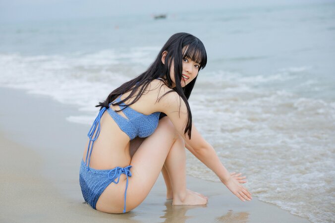 ⼈気声優・⼤⻄亜玖璃、初の水着姿も披露する3年ぶり写真集が11月28日発売 先行カット公開 4枚目