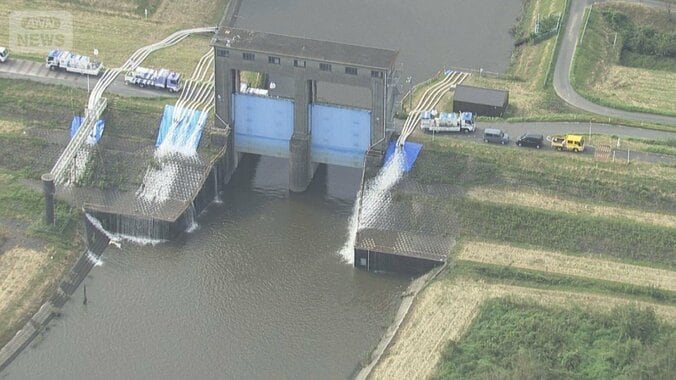 印旛沼で堤防緊急復旧　来週「台風26号」本州に影響か 1枚目