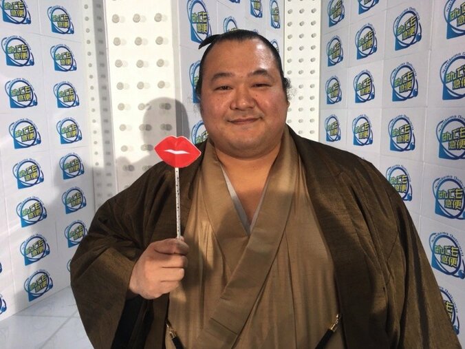 和田アキ子&名取裕子&豊ノ島関ら豪華キャスト陣が登場！　『田中圭24時間テレビ』オフショット公開 2枚目