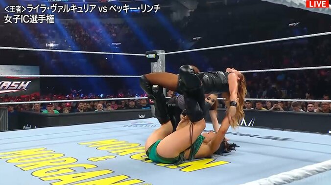 ロメロ・スペシャル（吊り天井固め）