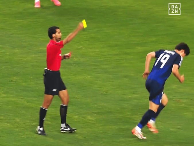 【写真・画像】「GKの反応が変…」U-20日本代表が“３連続ミス”で悲劇の失点「なぜあんなパスを出した」「寄せが遅い」アジアカップ準決勝敗退に繋がった決定的瞬間にファン嘆き　1枚目