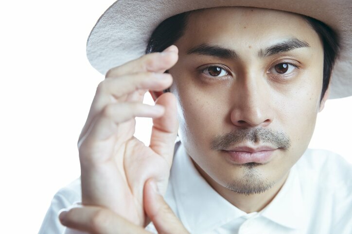 “インスタ発”のクリエイターPantovisco 話題の『カオス絵日記』はこうして生まれた