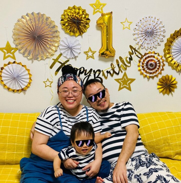 ニッチェ・江上、息子の1歳の誕生日に家族ショットを公開「愛してるよ！！！」