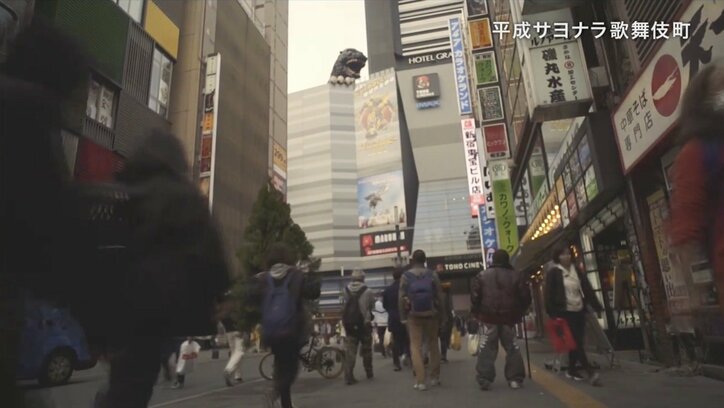 引退を余儀なくされた元ヤクザ、詩を書くホームレス…平成の歌舞伎町を生きた人々を撮り続ける韓国人カメラマン