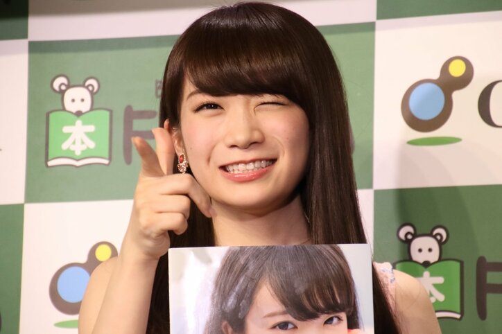 “自己採点”がインフレも…!?写真集お渡し会で振り返る乃木坂46の2017年【画像集】