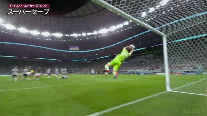 驚愕のシュートキャッチ、海老反りパンチング、メッシのPKを止めた神の右手など守護神たちのスーパープレー