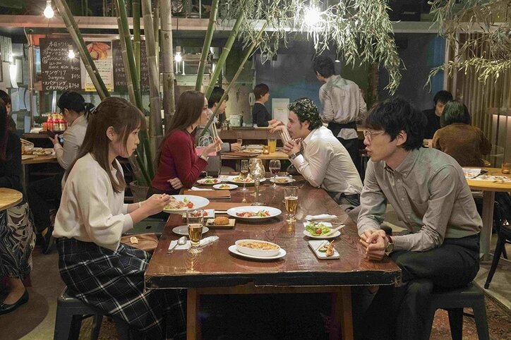 映画『人魚の眠る家』坂口健太郎&川栄李奈、デートショット初解禁