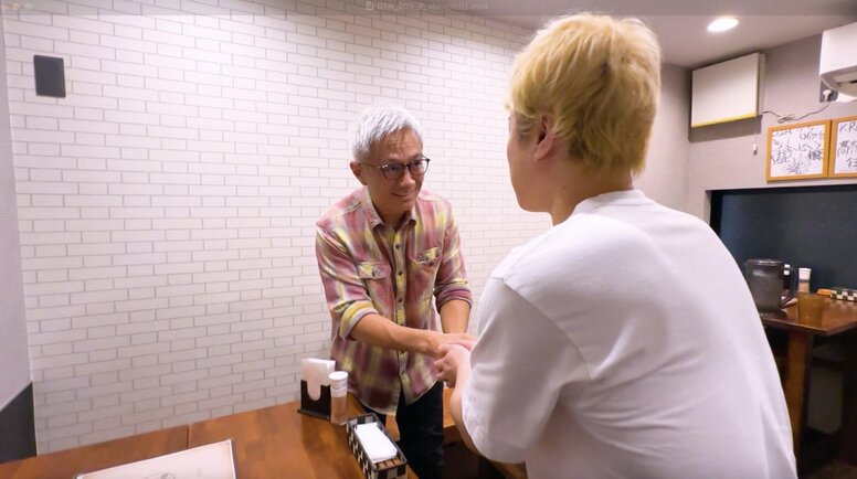 かつて一世風靡した元俳優、47歳の現在の姿に驚きの声「壮絶体験で自然と白髪に」