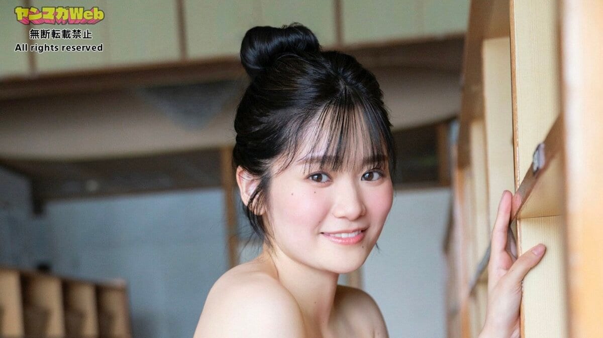 元AKB48中野郁海が見せる“少し大人”なグラビア ヤンマガWeb