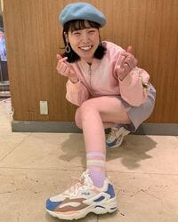 尼神インター・誠子の“女子感MAXコーデ”に「好きになりそう」「キュンです」と称賛の声