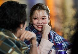 フェロモン爆発系美女「もっと距離を縮めたい」自ら近づき…本命イケメン経営者に大胆アピール！ライバル女子「浮気現場目撃した気分」