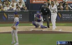 何が起きた…？ 内角攻めに“意味深な表情”「怖すぎる」 暴れん坊・マチャドのリアクションが話題に「ピッチャービビるだろ」