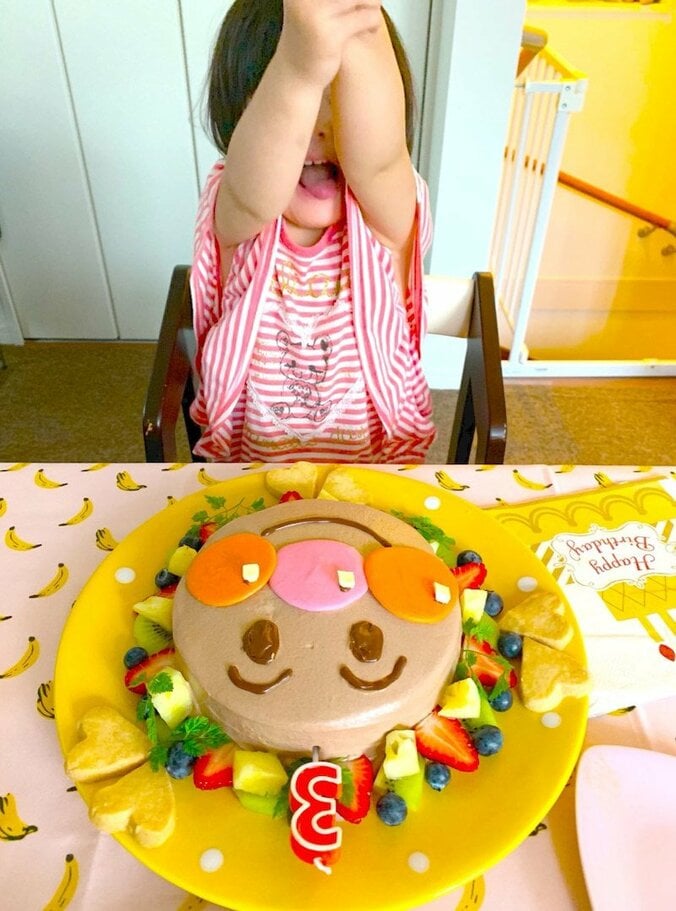 森崎友紀、娘の誕生日に作ったケーキ「家族みんなで完食しました」 1枚目