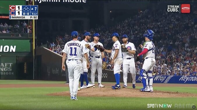 今永昇太の降板で広がった“感動光景” 1失点の“熱投”実らずも「素晴らしいパフォーマンスでした」球場スタオベ、現地実況も称賛 2枚目