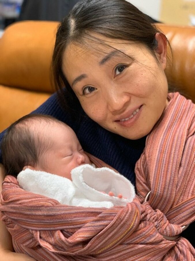 キンタロー。の夫、活発な娘の顔にひっかき傷を発見「爪は切っている…」 1枚目