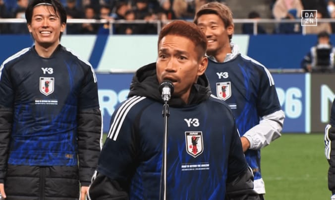 絶叫！ 長友佑都の「ブラボー！！」でＷ杯決定セレモニー大熱狂「なんちゅう終わり方w」「おいしいところ持っていった」38歳救世主にネット注目 2枚目