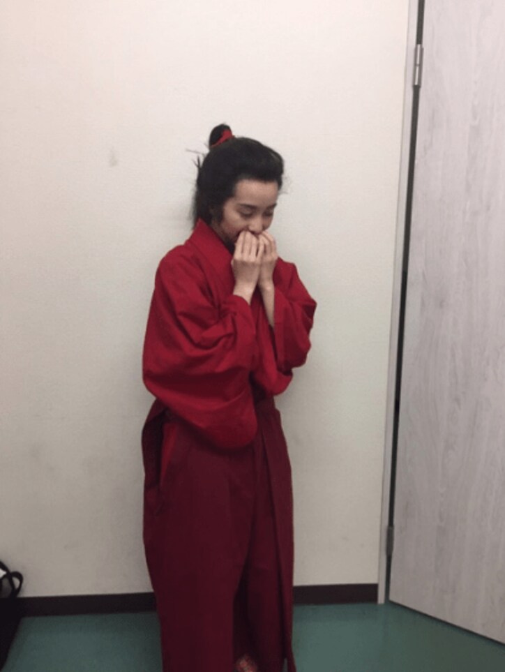 ももクロ百田、凛々しい侍姿を公開「惚れてまうわ」「男前」「イケメン過ぎ」などの声