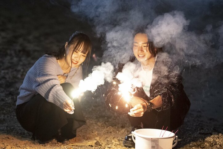 あざと可愛すぎる鬼モテJK・まじゅ、夜の海でハグのおねだり イケメン・ゆきとに「ぎゅーしていい？」『恋ステ 2022秋 ～Honey Soda Story～』#8