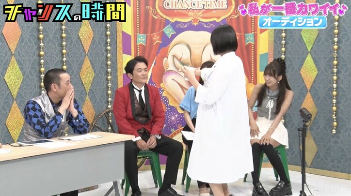 【写真・画像】現役薬学生グラドル「私のDNAをあげます」千鳥・ノブに衝撃プレゼント　2枚目