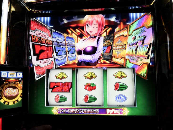 【写真・画像】往年の名機が令和に復活！『スマスロスーパーブラックジャック』試打レポート　4枚目