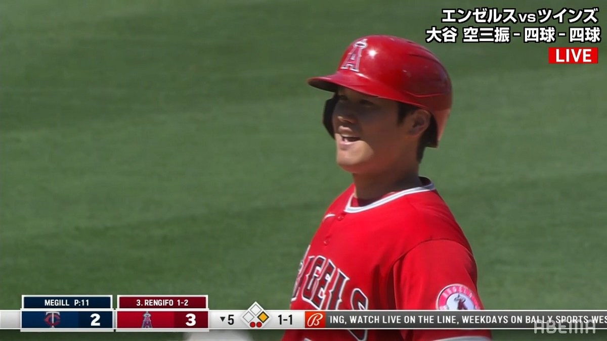 大谷翔平 アウトかー の残念顔も爽やか 盗塁死を招いた相手野手は ノールックタッチ の神プレー 野球 Abema Times