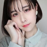 有村藍里、鮮やかなアイメイクの近距離ショットに「とても綺麗」「メリハリ感がすごくいい」と話題