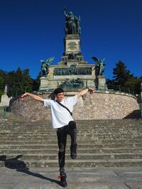 小島よしお『ライン川』