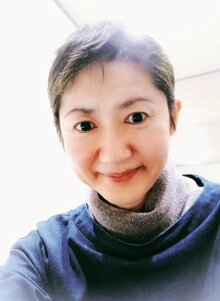 古村比呂 抗がん剤治療の休止後に生えてきた髪の毛 とても柔らかく触り心地グッド 話題 Abema Times
