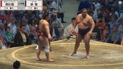 「待った！」行司ではなく審判長が“立ち合い不成立を告げる「こんなことあるんや」館内騒然も…元若乃花の見解は？