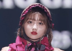 希空、“ドールさながら”個性的コーデで堂々ランウェイ 『TGC』初出演でファン魅了「かわいい」「やばあ」「すごいファッション」