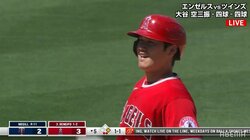大谷翔平「アウトかー」の残念顔も爽やか 盗塁死を招いた相手野手は“ノールックタッチ”の神プレー