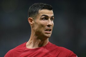 ポルトガル、大量6得点で16年ぶりのベスト8進出決定　途中出場のCロナウドに大歓声