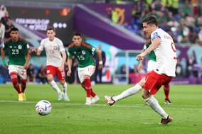 ［W杯マッチ07］レヴァンドフスキのW杯初得点をメキシコのビッグセーバーが阻止！　ドロー決着でC組はより混沌の様相に