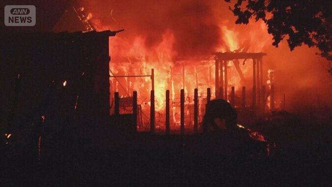 熱波に強風、欧州で山火事拡大　フランスの市街地でも炎　スペインは非常事態宣言 1枚目