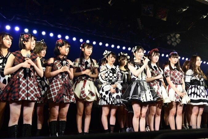 AKB48、13周年記念公演で全シングル57曲を披露！次期総監督指名・昇格発表も 9枚目