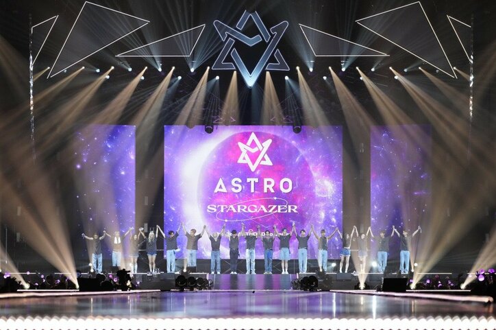 韓国の6人組ボーイズグループ【ASTRO】待望の日本公演で4万人を動員！最大キャパシティの観客を前にメンバーたちも感無量