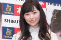 福原遥、いちご片手に微笑む姿に絶賛の声「妖精かな?」「いちご天使」「やっぱり女神」
