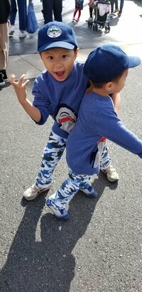 小原正子『食べ歩き☆』