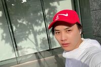 「汗まで美しい」「かっこよすぎてしんどい」鈴木伸之、汗だくの“朝ラン”ショットにファン絶賛