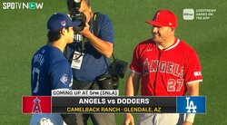 「大谷さんの体の預け方が弟になってる。泣いてまう」大谷翔平、現地カメラが捉えていたトラウトとの“胸アツ”場面に反響 「2人合わせて5タイムMVP」実況も感慨深げ