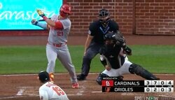 菅野智之の魔球でヌートバーに“異変”「そらビビる」「ドン引き」エグい“絶妙スプリット”→空振り三振で様子がおかしくなる