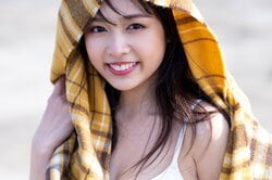 “グラビア界の期待株”宮嶋くるみデジタル写真集が4月17日リリース 「海辺で撮ったカットが1番のお気に入りです」