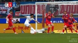 えっ、そっち？ 日本代表復帰FW、“意外すぎるFK”から決定機演出！ 町野修斗がセットプレーで敵の虚を突いた瞬間