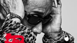 長渕剛12年ぶり写真集 モノクロとカラーで刻まれる鋼の肉体と闘いの記録 写真家・長濱治との“共闘の軌跡”が大判写真で蘇る