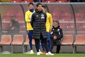 日本代表に帯同した長谷部誠「期待持てる」　選手へは「代表は特別なものと感じてほしい」