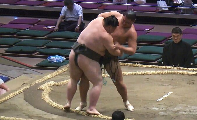 【写真・画像】　1枚目