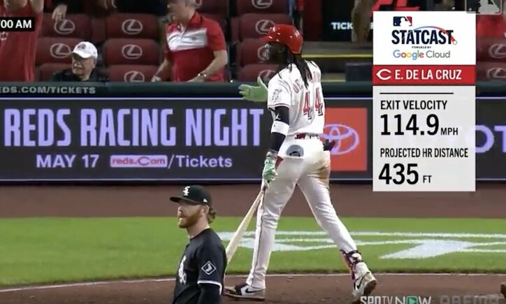 【写真・画像】とんでもないバットぶん投げ！ 天才タティスJr.、まさかの“確信止まり”「やりすぎw」豪快サヨナラ弾→超ド派手リアクション「MVPあるな」　1枚目